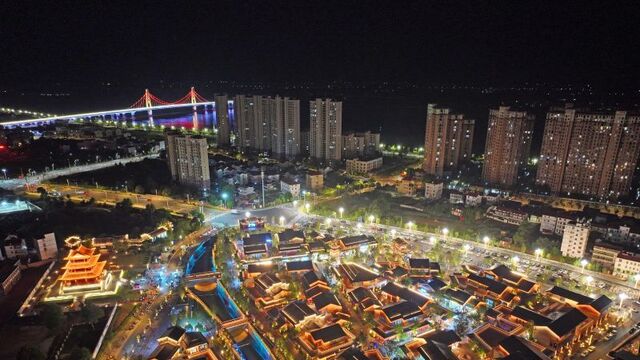 夜生活点亮“夜经济”