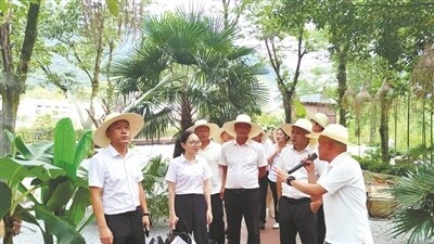 课堂学理论，上清镇现场看实效