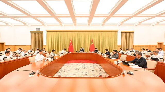袁家军：全力提振工业经济，高质高效做好企业服务、及时解决急难愁盼问题