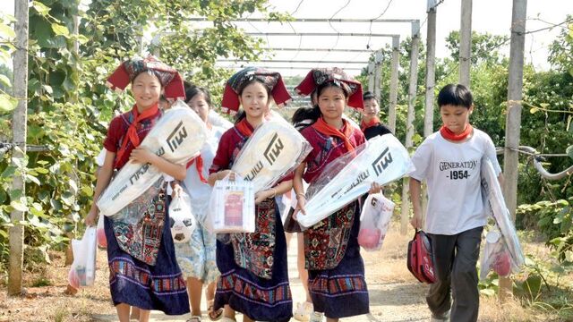 关爱乡村学生茁壮成长
