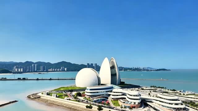 1-8月 珠海规上工业增加值同比增长11%