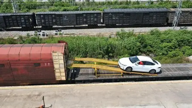 新能源汽车第一城”又变了，下一个是谁？