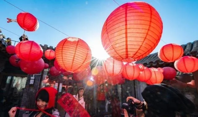 一篇读懂（春节的对联有哪些）春节的对联有哪些内容 第2张