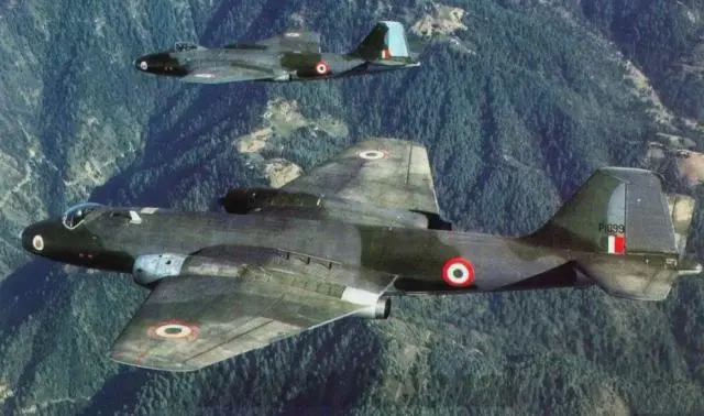 印度空军曾装备过“堪培拉”轻型轰炸机。