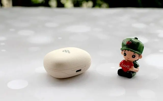 声临其境，漫步者NB2降噪蓝牙耳机，可媲美苹果的网红耳机-漫步者tws nb2降噪蓝牙耳机