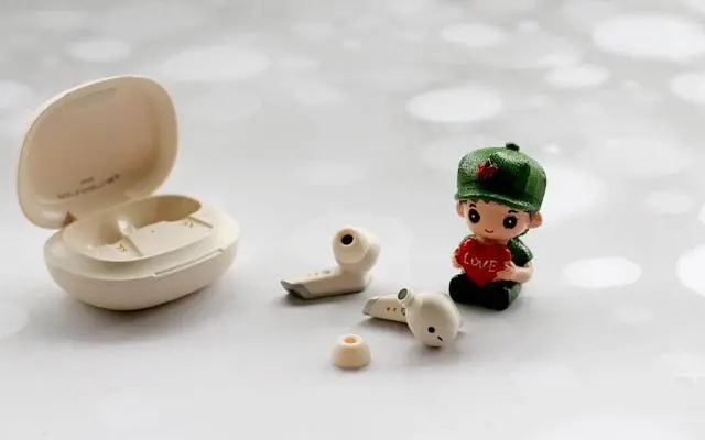 声临其境，漫步者NB2降噪蓝牙耳机，可媲美苹果的网红耳机-漫步者tws nb2降噪蓝牙耳机