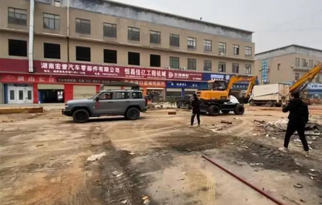 “国产牧马人”坦克300 接连断轴趴窝 真的是质量问题吗？（越野车牧马人多少钱啊）
