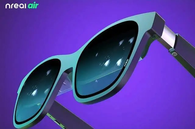 国内AR企业Nreal去年10月新品 主打观影体验的Nreal Air