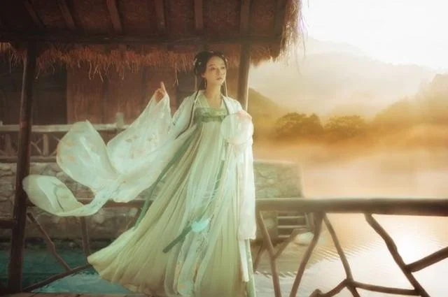 中国“汉服热”来袭，复古文化回潮，年轻人的“新时尚文化”插图4