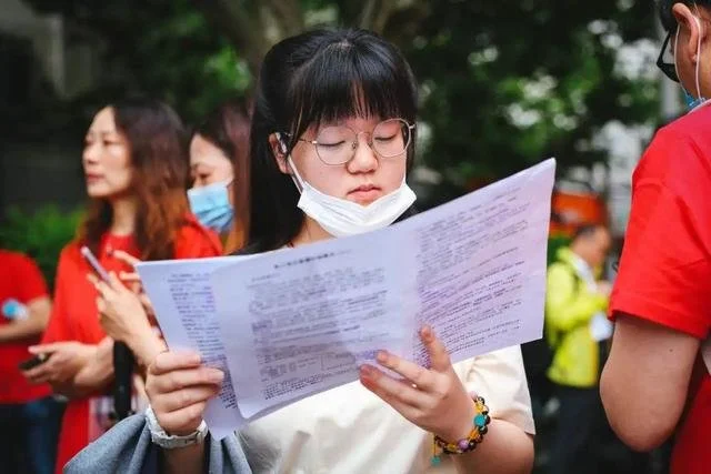 高考出分在即，复旦、上海交大等陆续公布招生方案招生方案，填志愿可重点关注这些内容-交大复旦上海招生人数