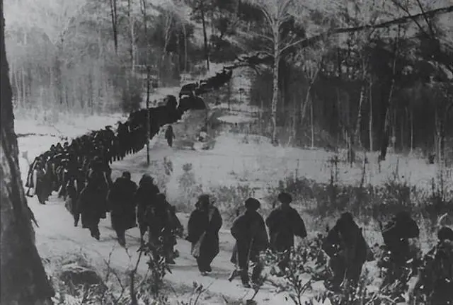 ▲会战指挥部调动了三个铁道兵师，可见国家的重视