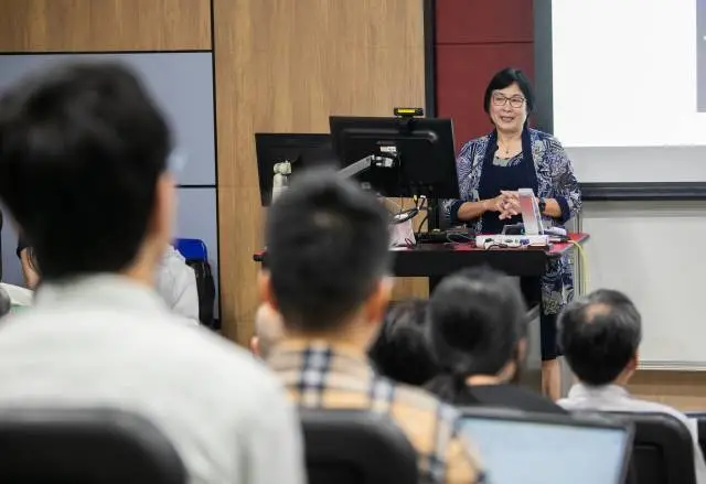 岭南高等研究院举办的首场杰出学者讲座。