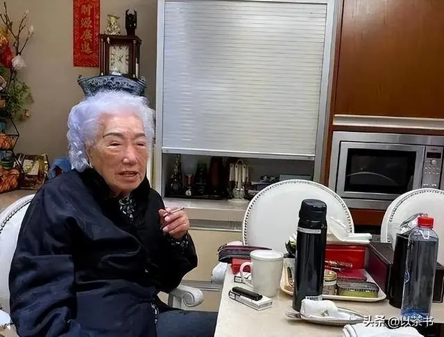 编辑：小脑袋