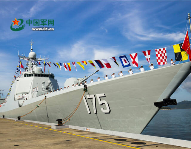中国海军第4艘052d银川舰入列南海舰队 时机敏感