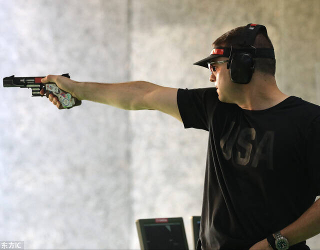 25米手枪速射-李越宏获铜牌张富升第四