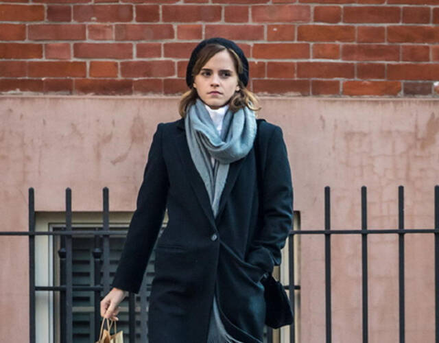 "赫敏"秋装加身 古典优雅显气质