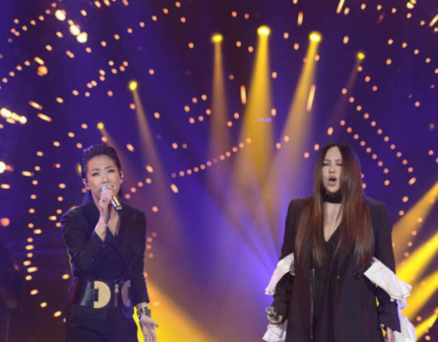 《歌手》张惠妹助林忆莲夺冠 刘欢牵袁娅维似嫁女