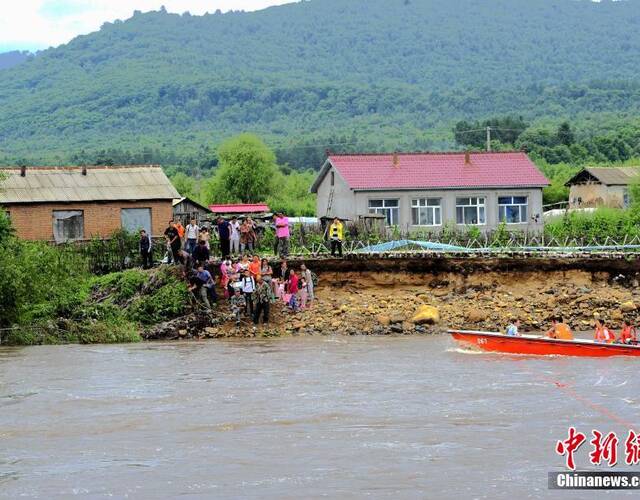 航拍黑龙江尚志市村庄灾情
