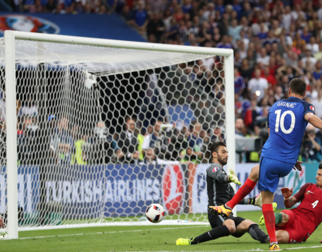 欧洲杯-葡萄牙加时1-0法国首夺冠