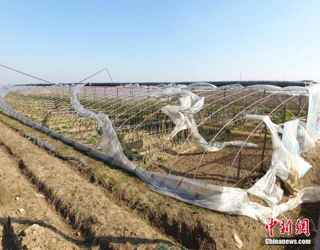 航拍遭大风突袭后江苏阜宁受灾点