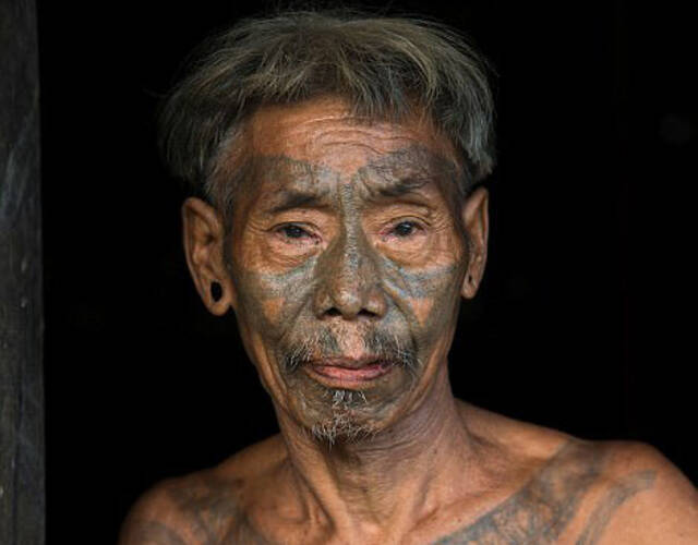 印第安人割敌人头颅换光荣纹身