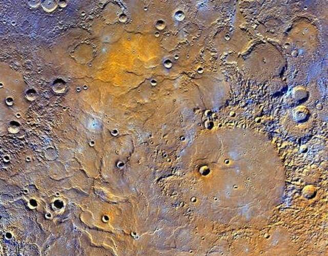 这张完整的地形图显示了水星表面的令人惊讶的地理细节,这也有利于让