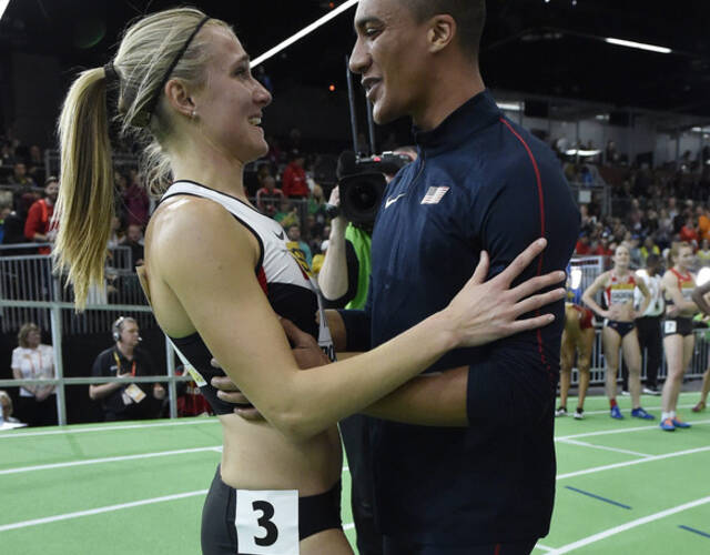 夫妻档:加拿大女子七项全能运动员布瑞安妮-伊顿,美国男子七项全能