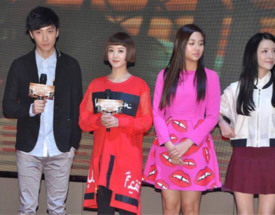 赵丽颖谈及乔任梁离世失控落泪