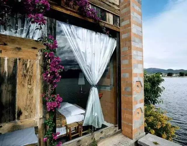 杨丽萍艺术酒店极具风格.