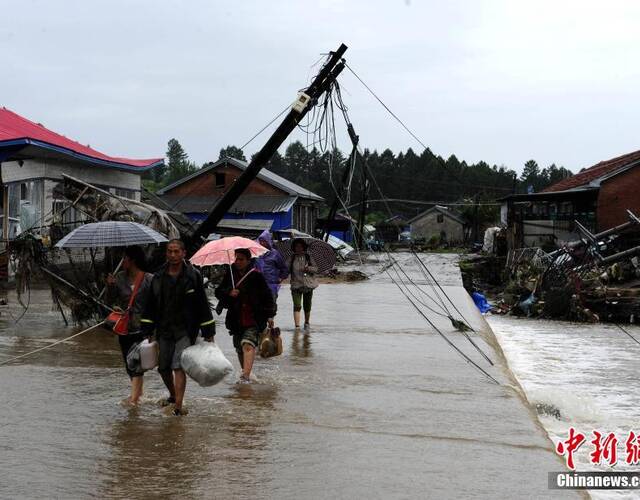 航拍黑龙江尚志市村庄灾情