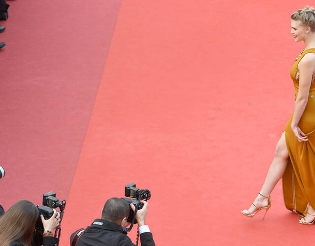 直击:第69届戛纳国际电影节开幕式红毯