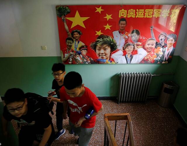 奥运前夕,外媒探访中国体校