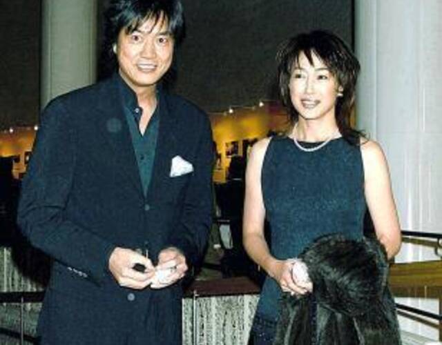 高知东生与高岛礼子.(资料图)