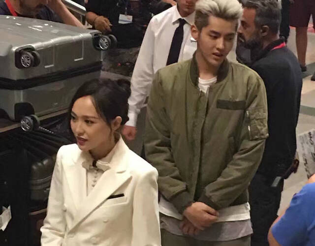 吴亦凡,唐嫣.