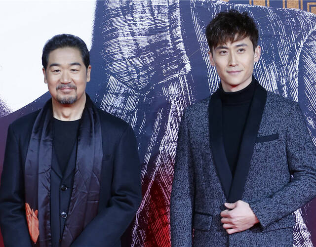 于和伟,张译,李宗翰,范伟,刘桦,赵立新等出席红毯,黄渤,李易峰,张国立