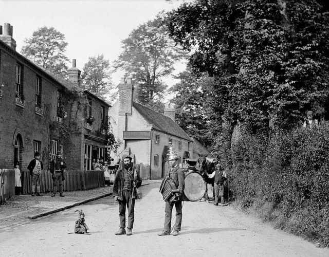 向人们诉说着100多年前英国普通大众的生活状况