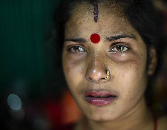 围墙中的红灯区