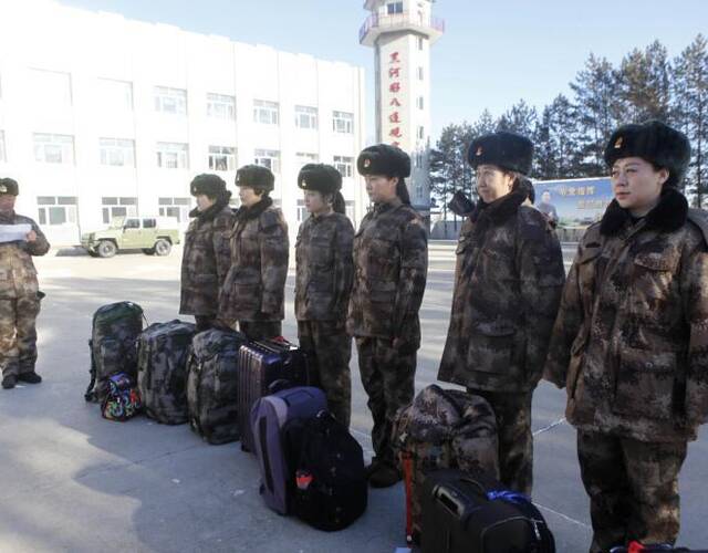 黑河边防女兵零下38度执勤巡逻