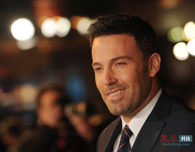 好莱坞知名男星,代表作有《心灵捕手》,《蝙蝠侠》等.