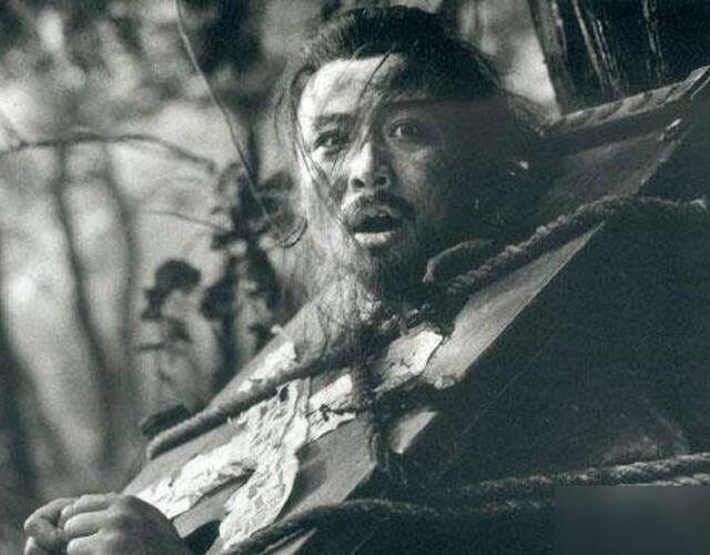 《野猪林》林冲.