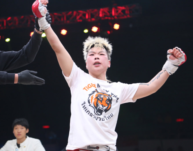 昆仑决擂台上的女性元素 巾帼英雄美女宝贝斗艳