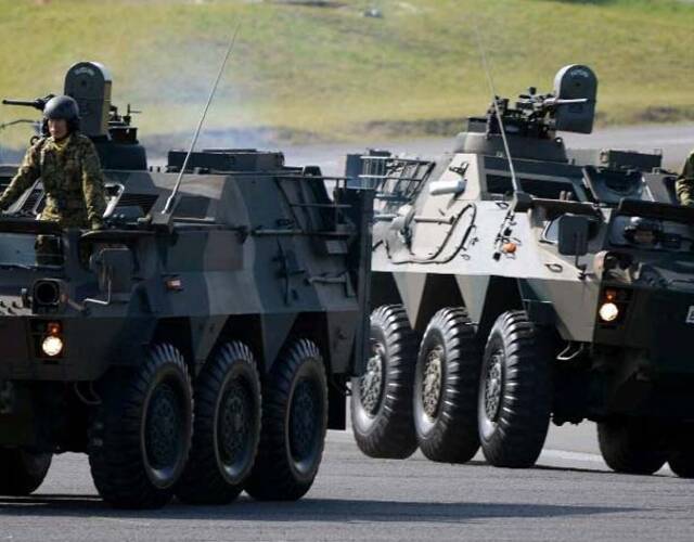 日本自卫队阅兵式现场