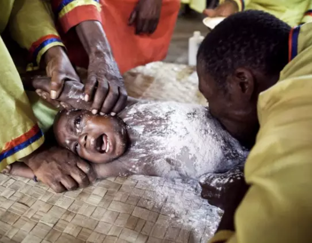 非洲穷苦孩子纪录片图片