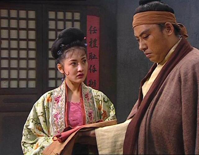 《水浒传》珍贵幕后 潘金莲武大郎跳探戈