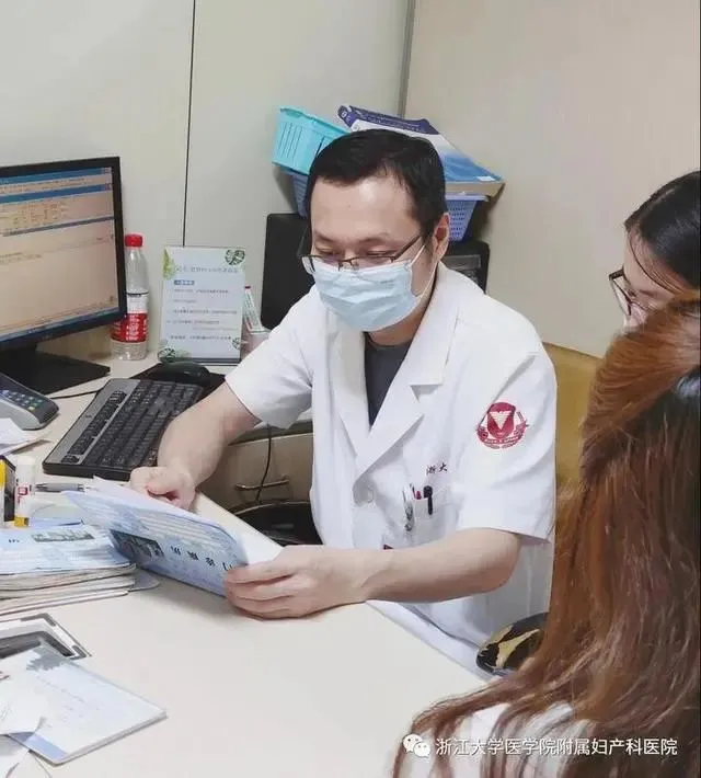 太疯狂了（女孩恶搞怀孕妈妈图片大全）女孩恶搞怀孕妈妈图片大全视频 第3张