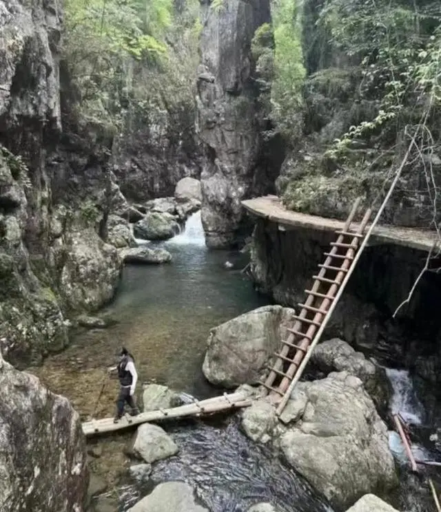 峡谷平时的状态