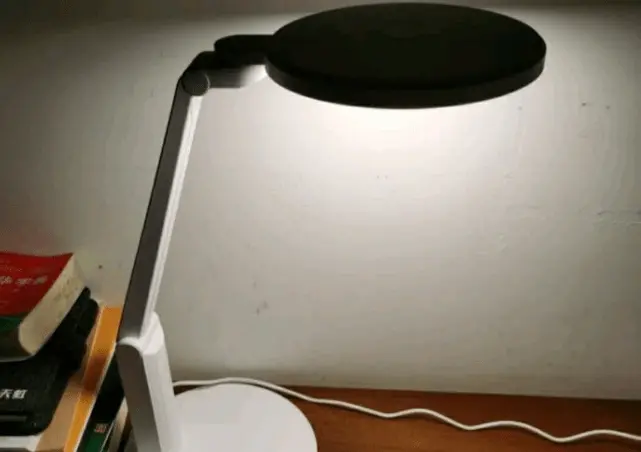 led护眼灯哪种品牌质量好？2022什么牌子的护眼灯最好推荐-护眼灯泡品牌