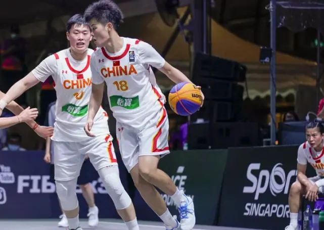 首夺亚洲杯！中国三人女篮双杀澳大利亚夺冠