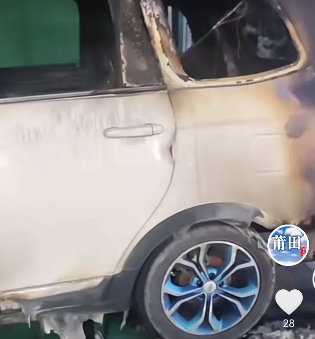 （现场图，来源：网络视频爆料人）