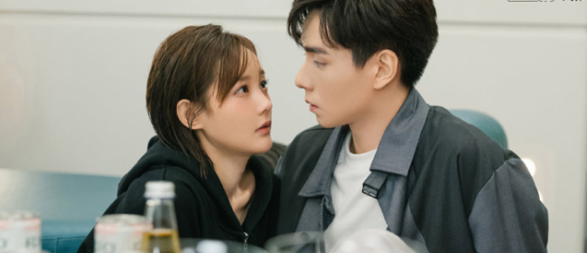 《我的时代，你的时代》：空洞，假甜，悬浮